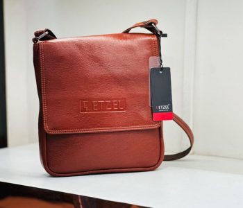 SHOULDER BAG